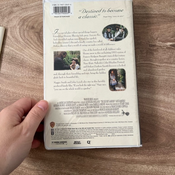 The Secret Garden (VHS, 1993, Clam Shell) - Picture 4 of 7